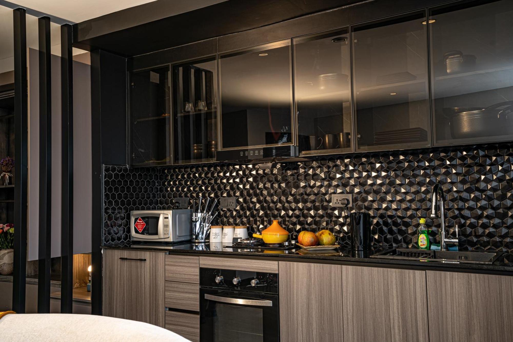 Escada Studio & 2-Bedroom, Rooftop Swimming Pool, Gym, Workspace, Wonderiss Homes Westland Living Nairobi Esterno foto