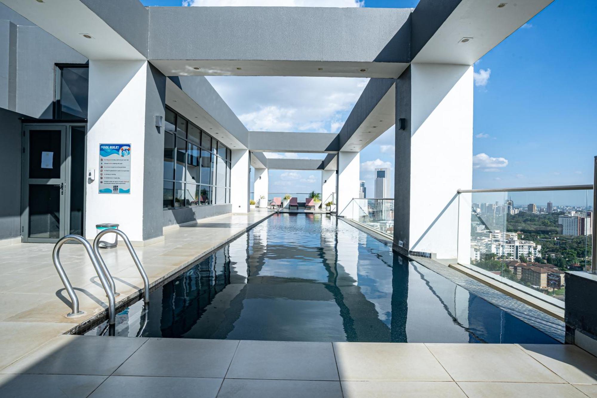Escada Studio & 2-Bedroom, Rooftop Swimming Pool, Gym, Workspace, Wonderiss Homes Westland Living Nairobi Esterno foto
